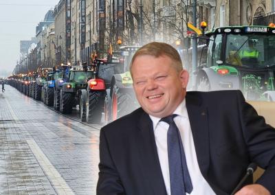 Pažymą, neprieštaraujančią ES-Mercosur susitarimui pasirašė žemės ūkio ministras Andrius Palionis.